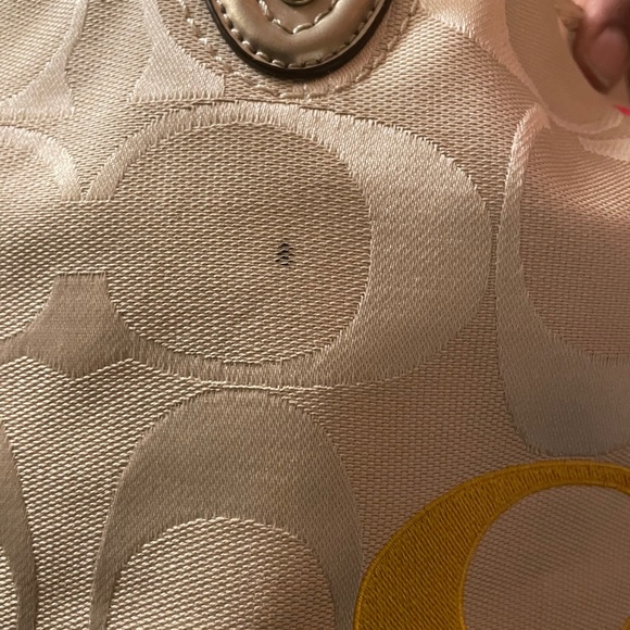 Coach Tote Purse - Picture 8 of 8